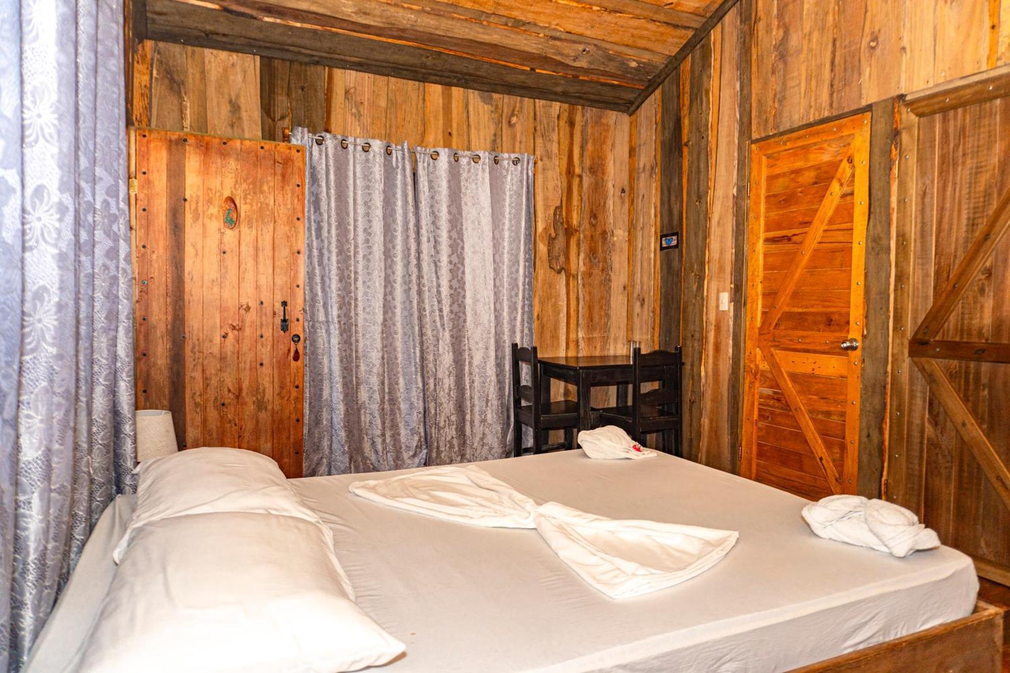 Citronela Lodge Corcovado Drakes Bay Buitenkant foto