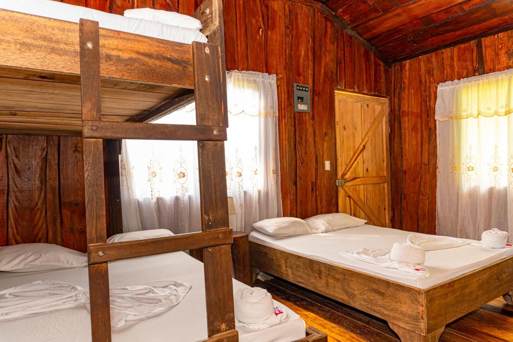 Citronela Lodge Corcovado Drakes Bay Buitenkant foto